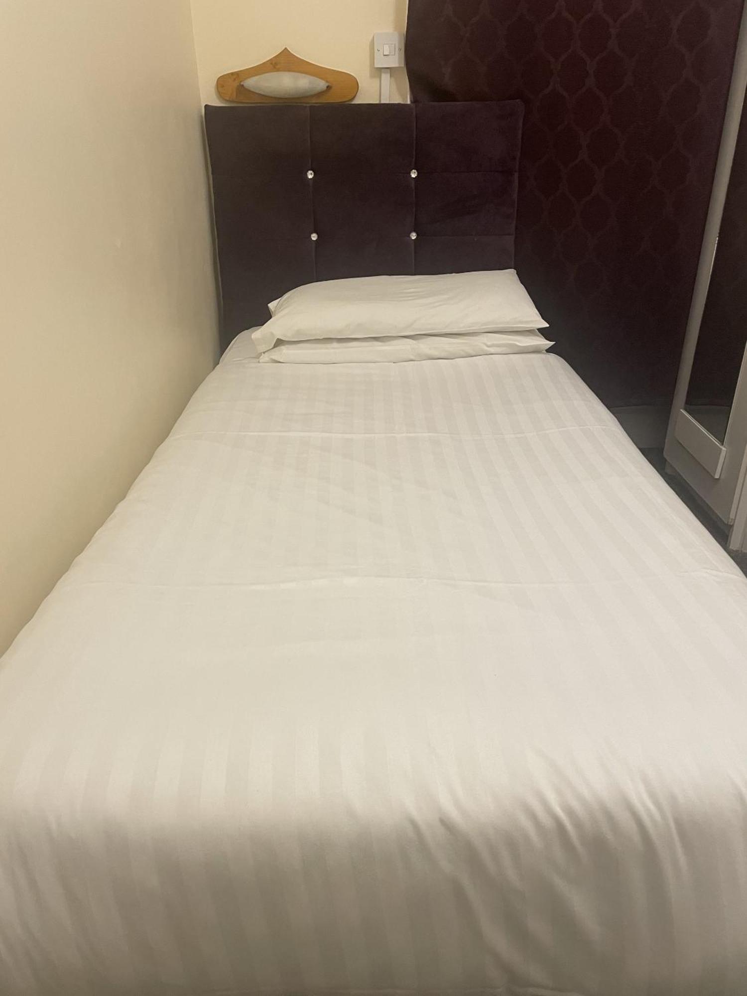 Emerald Residence York Bilik gambar